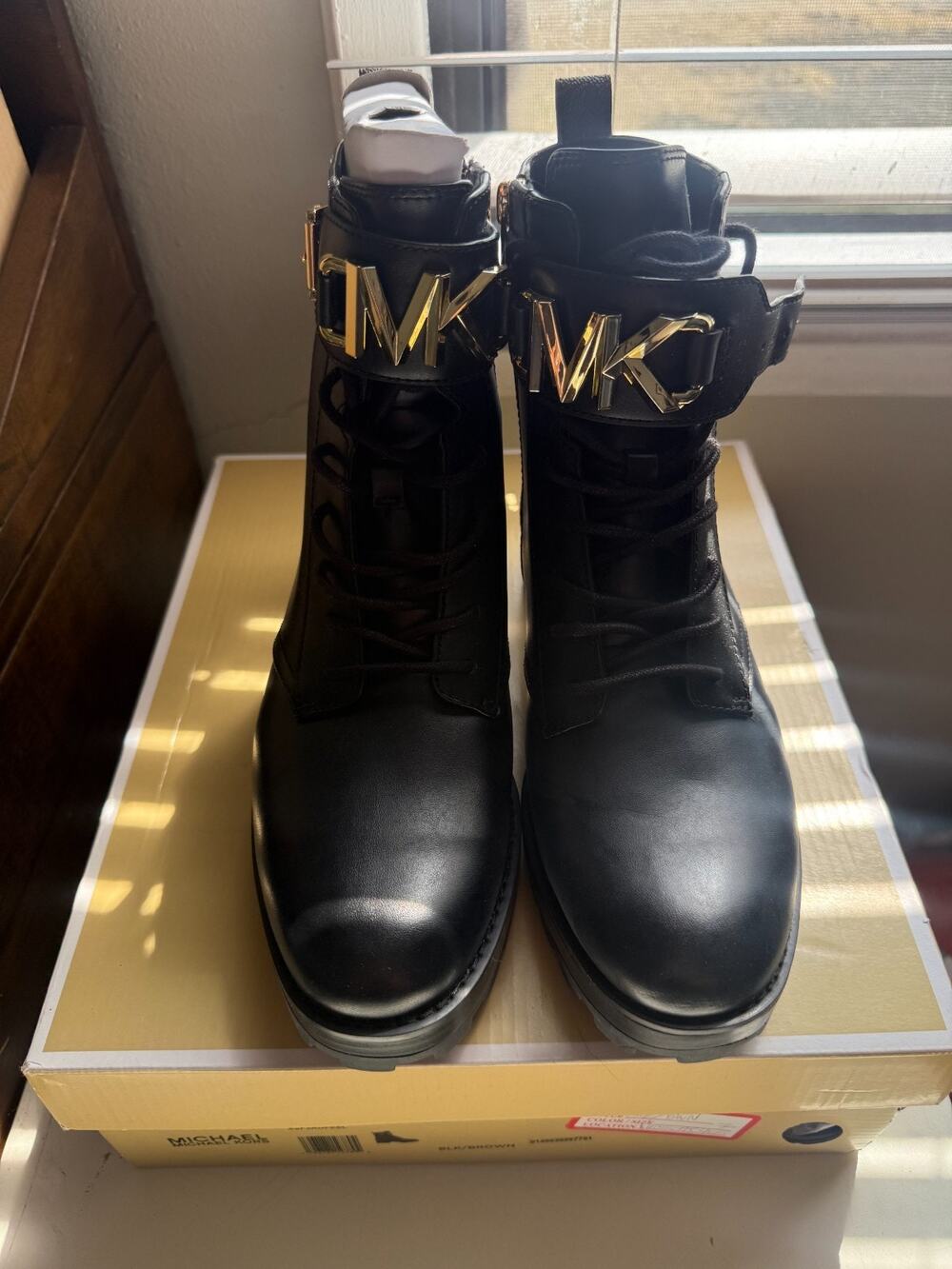 Michael Kors Boots Reed Lace Up Women's Designer Boots Size 7M
